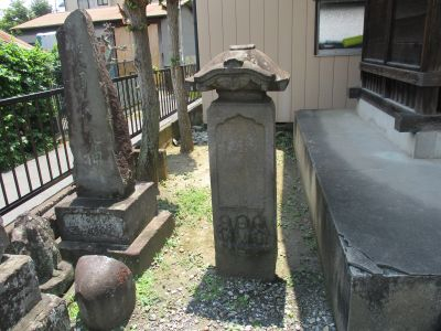 34(4)IMG_2575 ３猿(庚申塚)